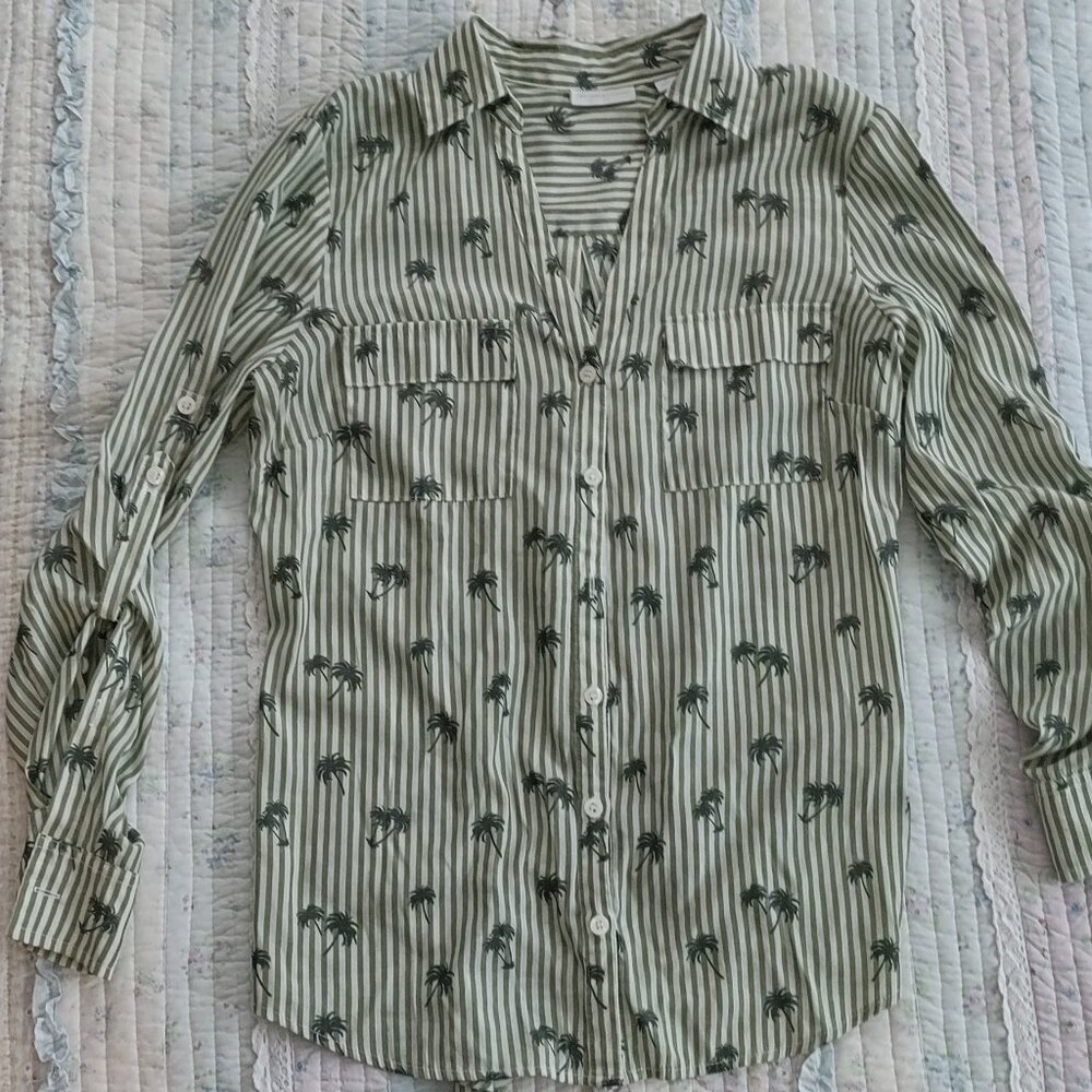 New York & Company Tropical print blouse